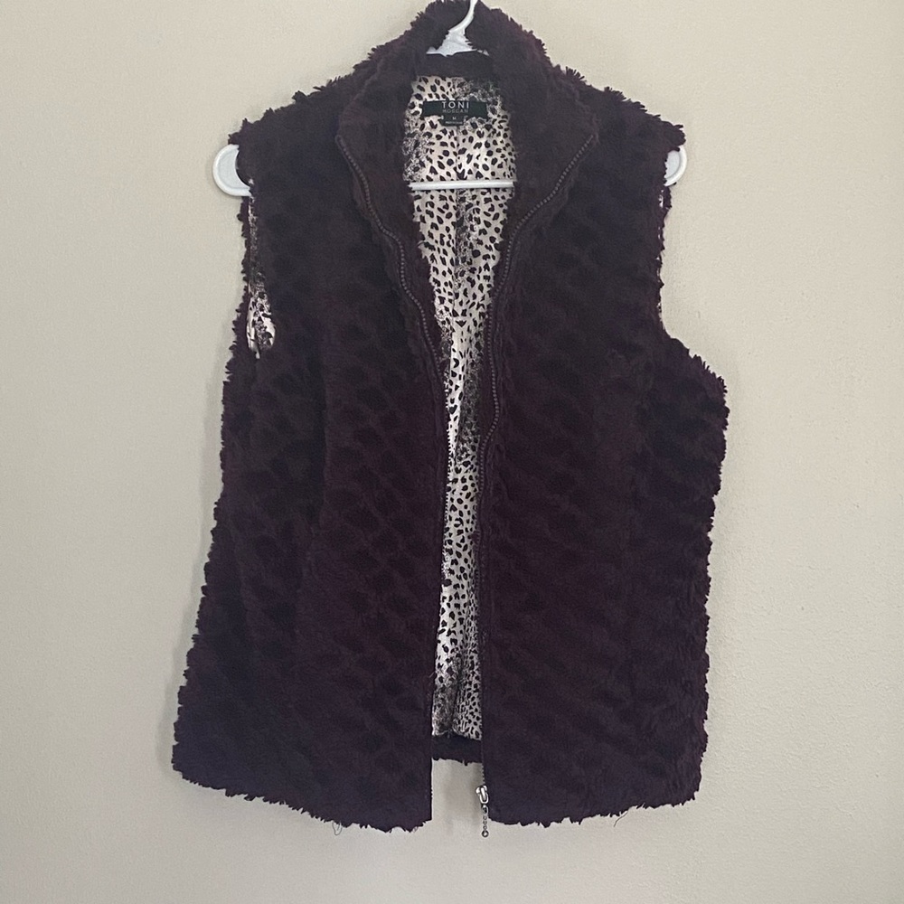 Toni Morgan Medium Purple Faux Fur Vest